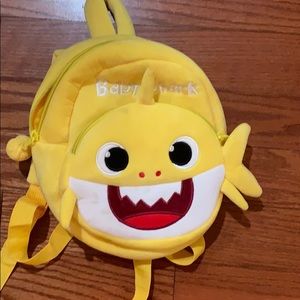 Mini Baby Shark 🎒 backpack